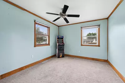 371 W 550 N, Valparaiso, IN 46385 - Photo 10
