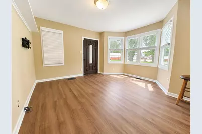 544 Fremont Street, La Porte, IN 46350 - Photo 2
