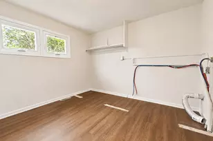544 Fremont St, La Porte, IN 46350 - Photo 8