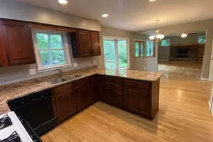 141 Guilford Rd, Valparaiso, IN 46385 - Photo 20