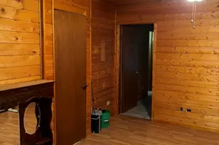 595 N 750 W, Hobart, IN 46342 - Photo 8