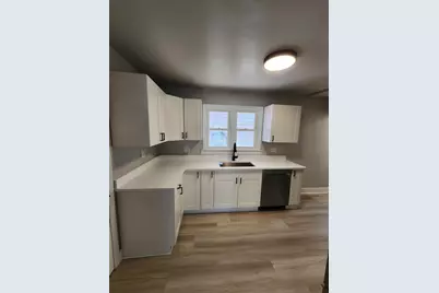 1542 Fischrupp Avenue, Whiting, IN 46394 - Photo 6