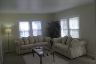 8322 White Oak Ave, Munster, IN 46321 - Photo 2