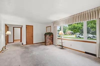748 N Jay Street, Griffith, IN 46319 - Photo 4
