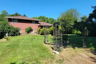 4909 N Brookside Dr, Michigan City, IN 46360 - Photo 12