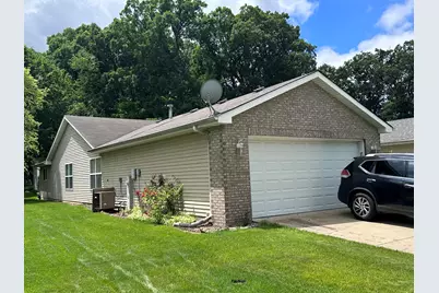 4411 W 92nd Place, Merrillville, IN 46410 - Photo 2