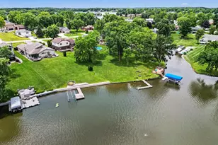 1697 Sunnyslope Dr, Crown Point, IN 46307 - Photo 14