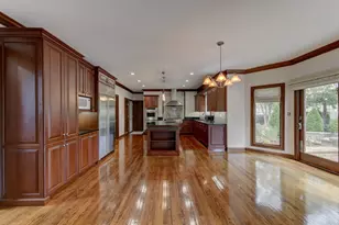 9937 Tanglewood Ct, Munster, IN 46321 - Photo 18