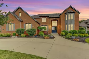 9937 Tanglewood Ct, Munster, IN 46321 - Photo 1