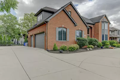 9937 Tanglewood Court, Munster, IN 46321 - Photo 4