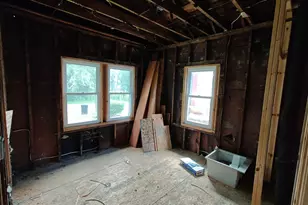 834 E 41st Ave, Gary, IN 46409 - Photo 10