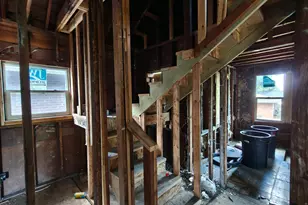 834 E 41st Ave, Gary, IN 46409 - Photo 16