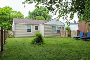 1203 6th St, La Porte, IN 46350 - Photo 14