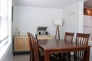 1203 6th St, La Porte, IN 46350 - Photo 10