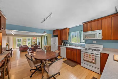 702 N Karwick Road, Michigan City, IN 46360 - Photo 6