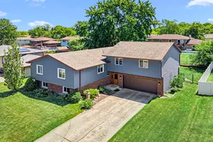 6297 Victory Ave, Portage, IN 46368 - Photo 2