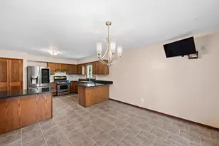 6297 Victory Ave, Portage, IN 46368 - Photo 10