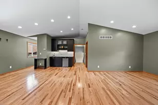 6297 Victory Ave, Portage, IN 46368 - Photo 16