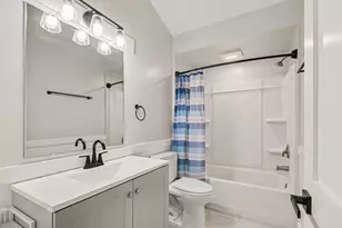 206 Oberreich St, La Porte, IN 46350 - Photo 14