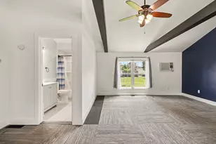 206 Oberreich St, La Porte, IN 46350 - Photo 4