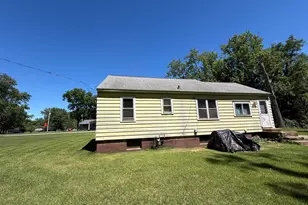 4974 N 600 W, La Porte, IN 46350 - Photo 4