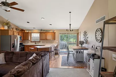 3381 E 300 S, La Porte, IN 46350 - Photo 6