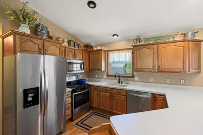 3381 E 300 S, La Porte, IN 46350 - Photo 12