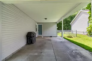 834 S Cline Ave, Griffith, IN 46319 - Photo 4