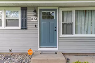 834 S Cline Ave, Griffith, IN 46319 - Photo 6