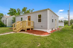 271 Lincoln St, Gary, IN 46402 - Photo 4