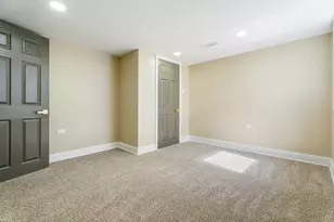 271 Lincoln St, Gary, IN 46402 - Photo 38