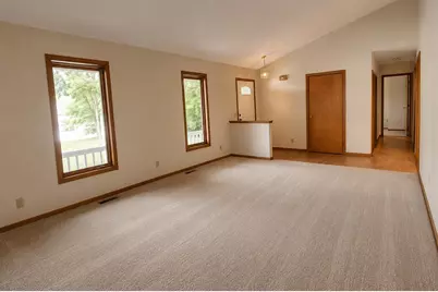 652 W Kolar Drive, La Porte, IN 46350 - Photo 6