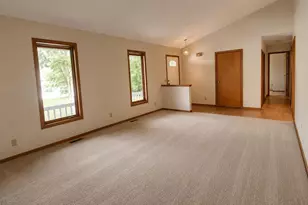 652 W Kolar Dr, La Porte, IN 46350 - Photo 6
