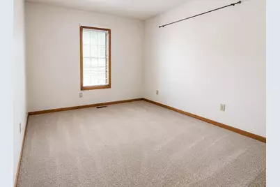 652 W Kolar Drive, La Porte, IN 46350 - Photo 20