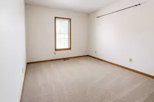 652 W Kolar Dr, La Porte, IN 46350 - Photo 20