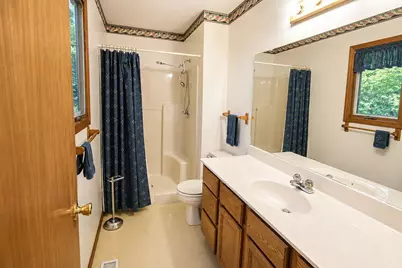652 W Kolar Drive, La Porte, IN 46350 - Photo 16