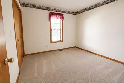 652 W Kolar Drive, La Porte, IN 46350 - Photo 18
