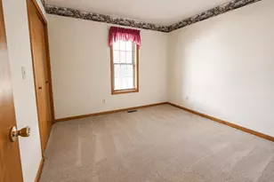 652 W Kolar Dr, La Porte, IN 46350 - Photo 18
