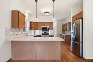 597 O'Hagan Dr, Crown Point, IN 46307 - Photo 8