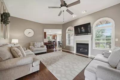 518 Golden Rain Court, Demotte, IN 46310 - Photo 12