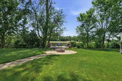 518 Golden Rain Court, Demotte, IN 46310 - Photo 10
