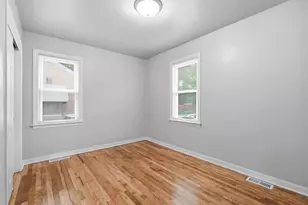 3050 W 39th Pl, Gary, IN 46408 - Photo 10