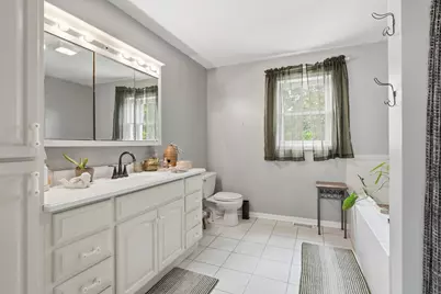 9371 N 408 E, Lake Village, IN 46349 - Photo 4