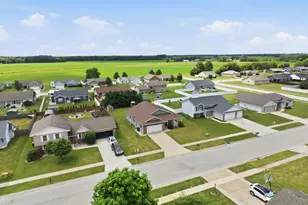 320 Ironwood St NW, Demotte, IN 46310 - Photo 8