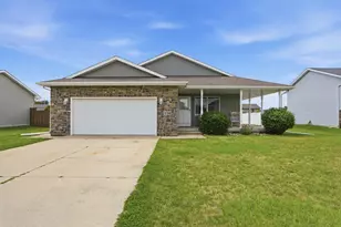 320 Ironwood St NW, Demotte, IN 46310 - Photo 2