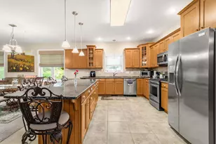 525 S Filbert St, New Carlisle, IN 46552 - Photo 6