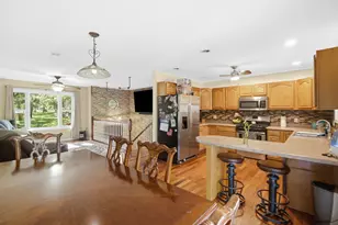 3031 Huntington St, Hobart, IN 46342 - Photo 4