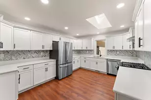 1811 N Country Ln, Michigan City, IN 46360 - Photo 12