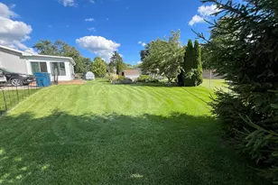 102 Beech Ct, Hebron, IN 46341 - Photo 6