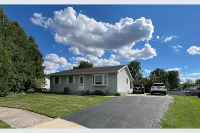 102 Beech Court, Hebron, IN 46341 - Photo 2